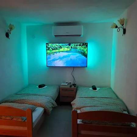 Delux Apartmans קולן וקוף