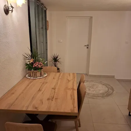 דירה Delux Apartmans